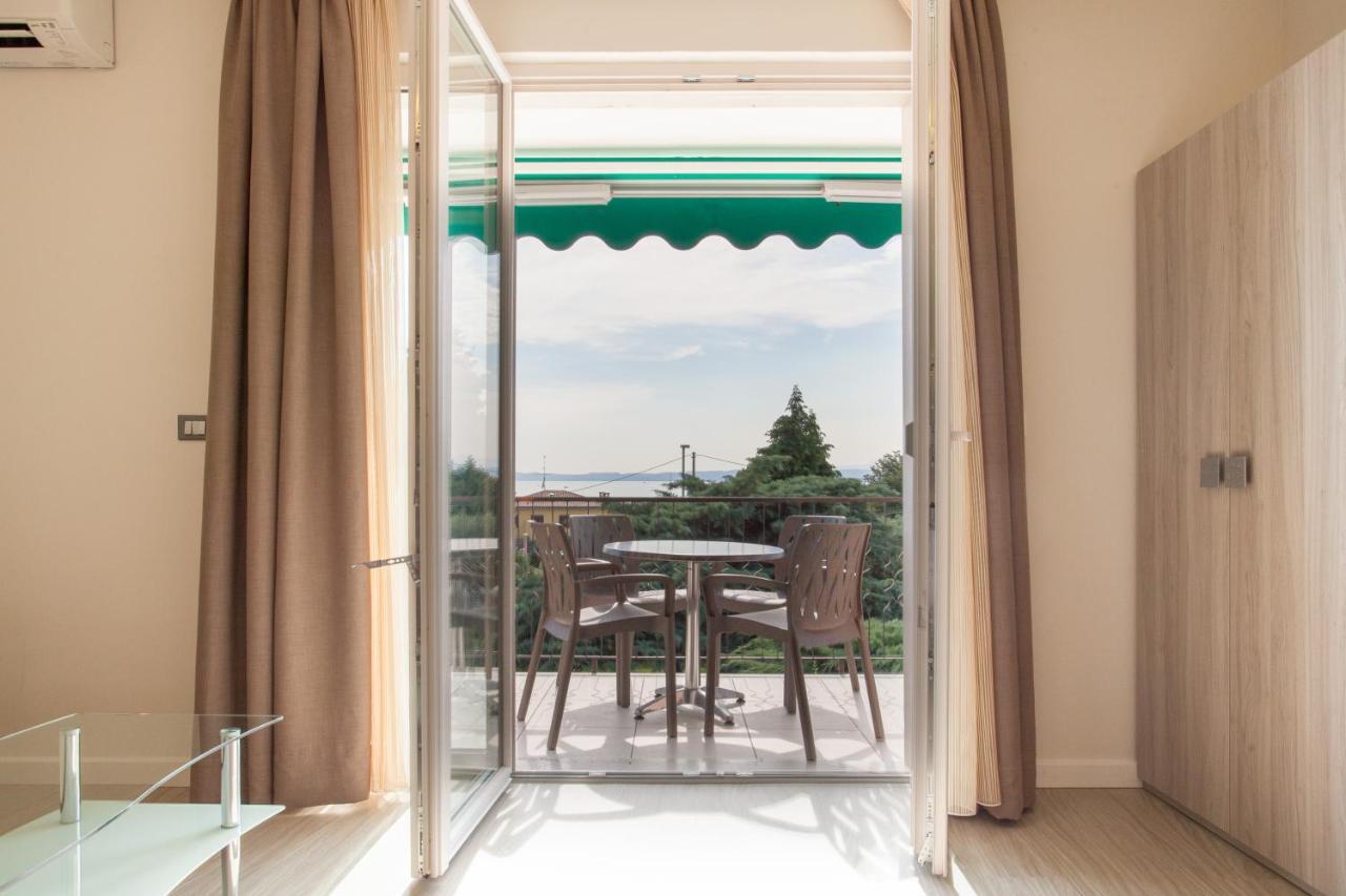 Hotel Gardenia & Villa Charme Adults Friendly 4Star Service Bardolino Dış mekan fotoğraf